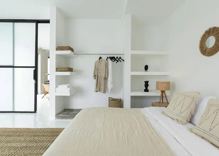 Chic 4Br Villa Kenza Canggu By Orivista *
