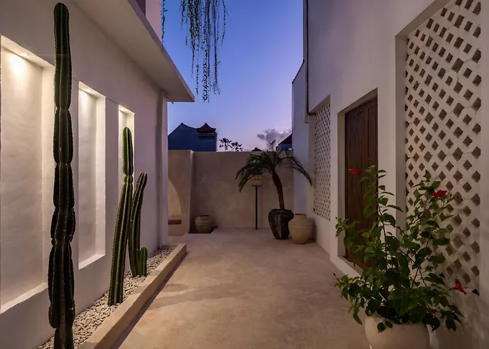 Chic 4Br Villa Kenza Canggu By Orivista *